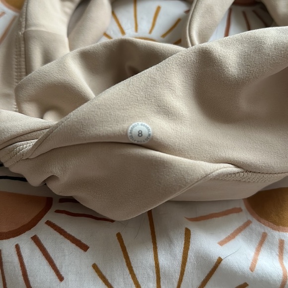 lululemon Align Reversible Bra Light Support, A/B Cup - Picture 4 of 4